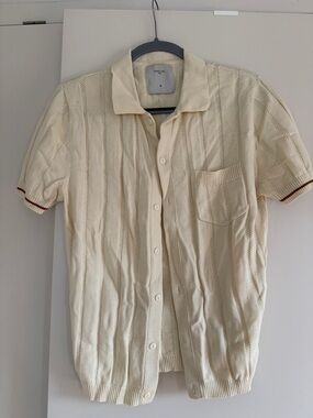 Men's Short-Sleeve Button-Down Knit Shirt in Cream with Pocket